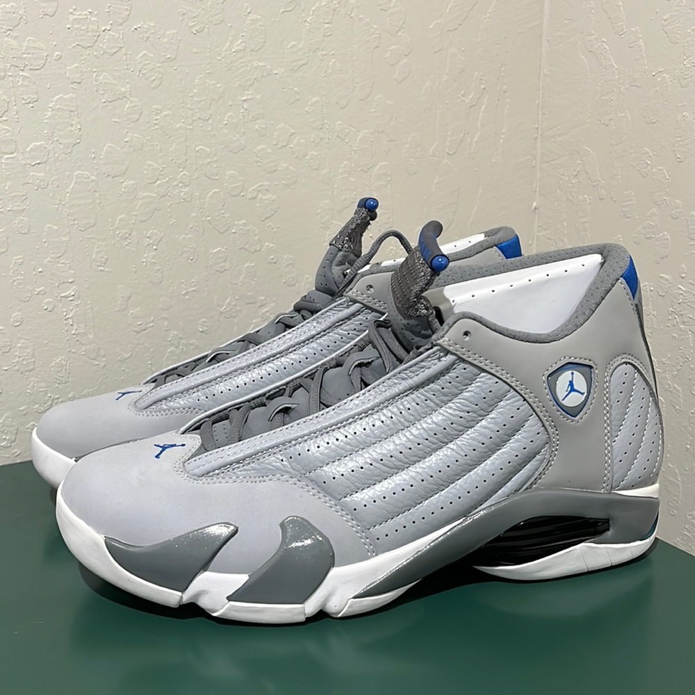 Air Jordan 14 Retro Wolf Gray/Sport Blue, Men’s Size 10, BRAND NEW
